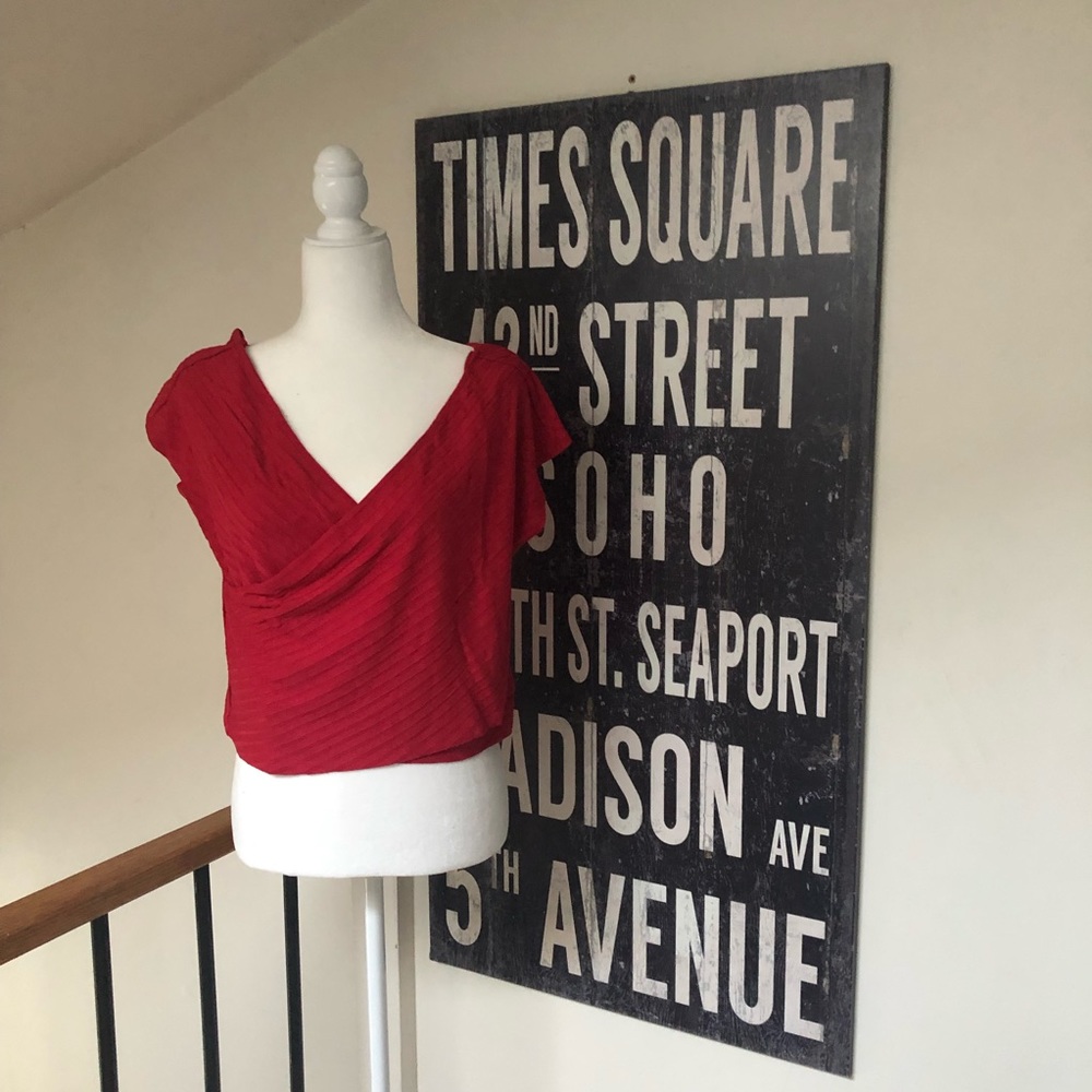 Madison & Berkeley Ribbed Wrap crop - Picture 2 of 4